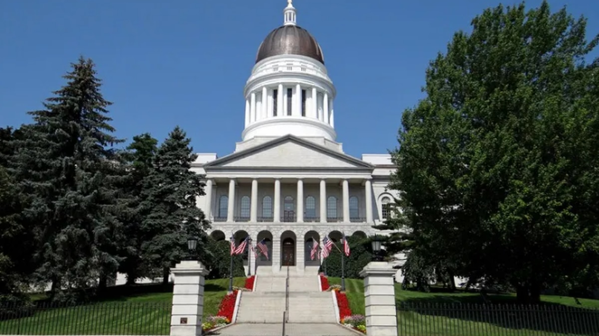 Maine Lawmakers Reach Budget Deal Including Relief Checks